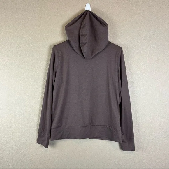 Vuori Halo Performance Hoodie - Picture 3 of 12